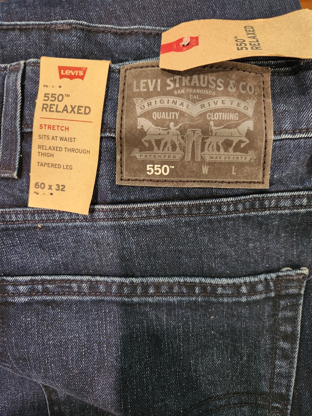 Brand New With Tags- Sz 60/32 Levi's 550 Relaxed Men's Jeans - Dark Indigo